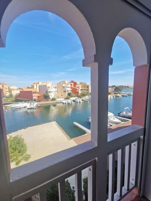 Superbe Studio Renove Avec Piscine Et Vue Marina Le Barcarès Exterior foto